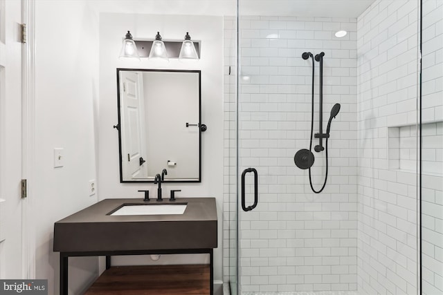 11476 Bronzedale Dr, Oakton, VA 22124 - full bath with a stall shower and vanity