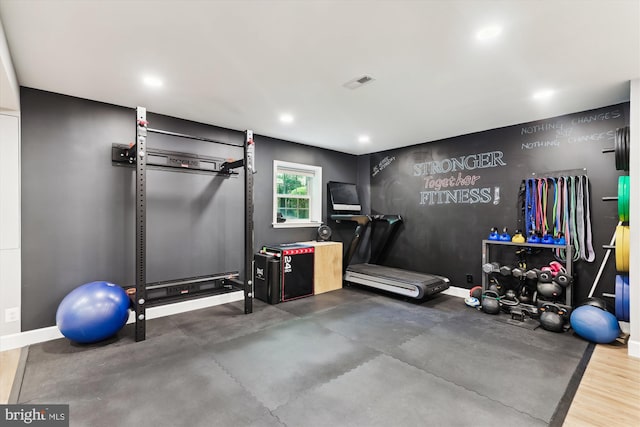 11476 Bronzedale Dr, Oakton, VA 22124 - workout room with baseboards and recessed lighting