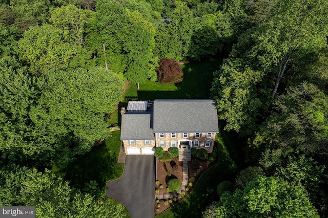 11476 Bronzedale Dr, Oakton, VA 22124 - aerial view of property's location with a forest