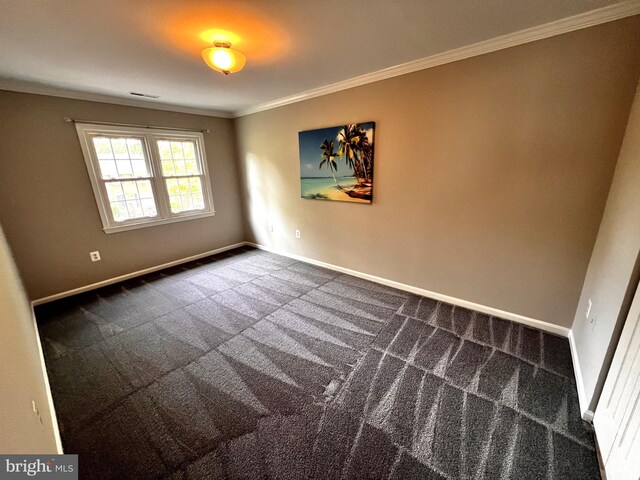 6572 Flagmaker Ct, Falls Church, VA 22042 - unfurnished room featuring crown molding, carpet, and baseboards