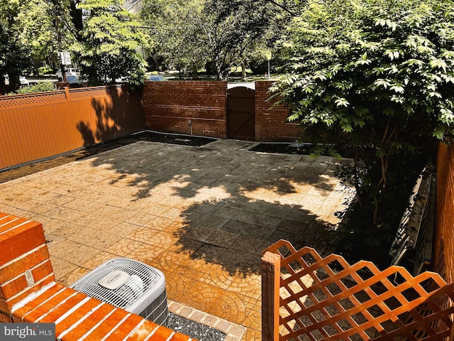 6572 Flagmaker Ct, Falls Church, VA 22042 - view of patio featuring a gate