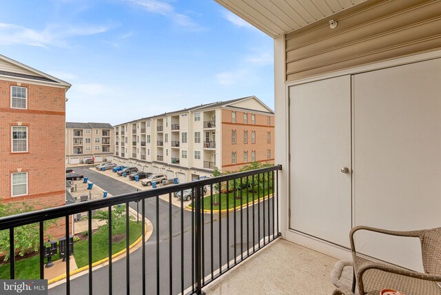 23483 Aldie Manor Ter, Ashburn, VA 20148 - view of balcony