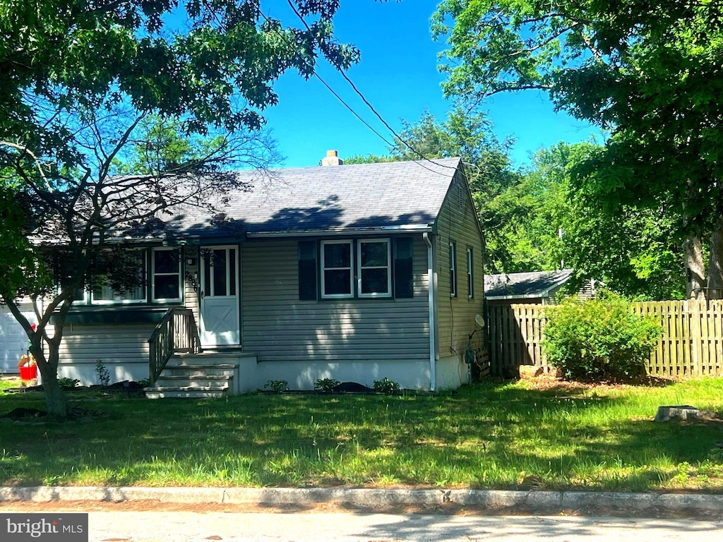 2886 Union Rd, Vineland, NJ 08361 - bungalow-style home featuring a chimney and a shingled roof