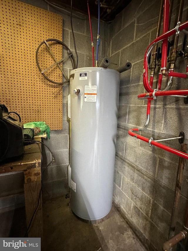 18421 Lower Georges Creek Rd SW, Barton, MD 21521 - utility room featuring water heater