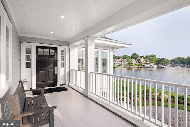 17 Revell St, Annapolis, MD 21401 - unfurnished sunroom featuring a water view