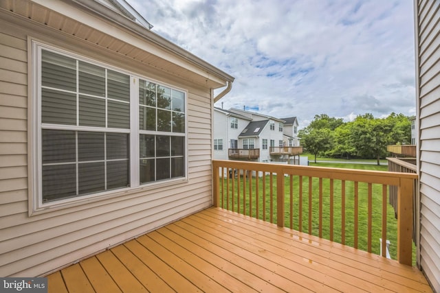 504 Nottingham Pl, Riverside, NJ 08075 - wooden terrace featuring a lawn