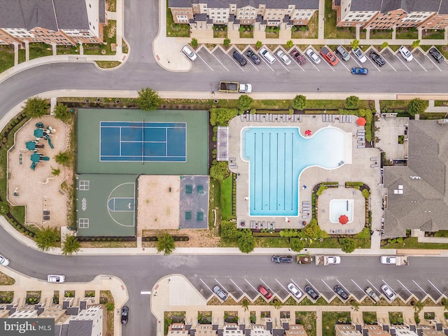 5920 Forum Sq ., Unit Frederick, MD 21703 - bird's eye view of a pool
