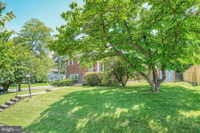 12102 Hunters Ln, Rockville, MD 20852 - view of yard