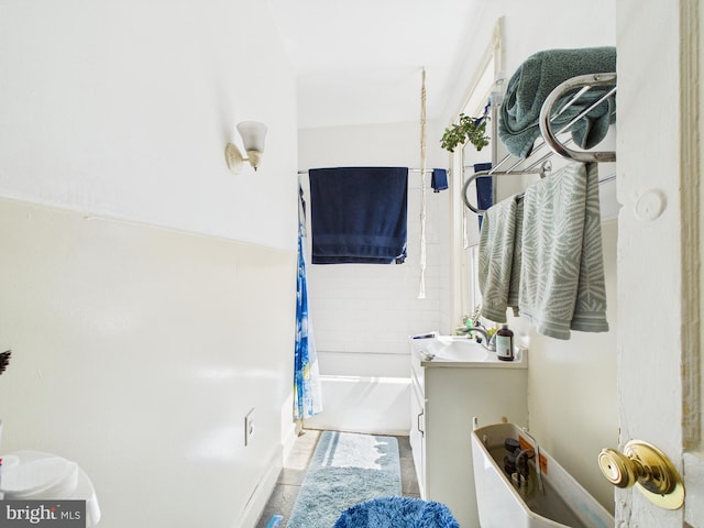 4714 Woodland Ave, Philadelphia, PA 19143 - bathroom with shower / bath combo with shower curtain, toilet, and vanity