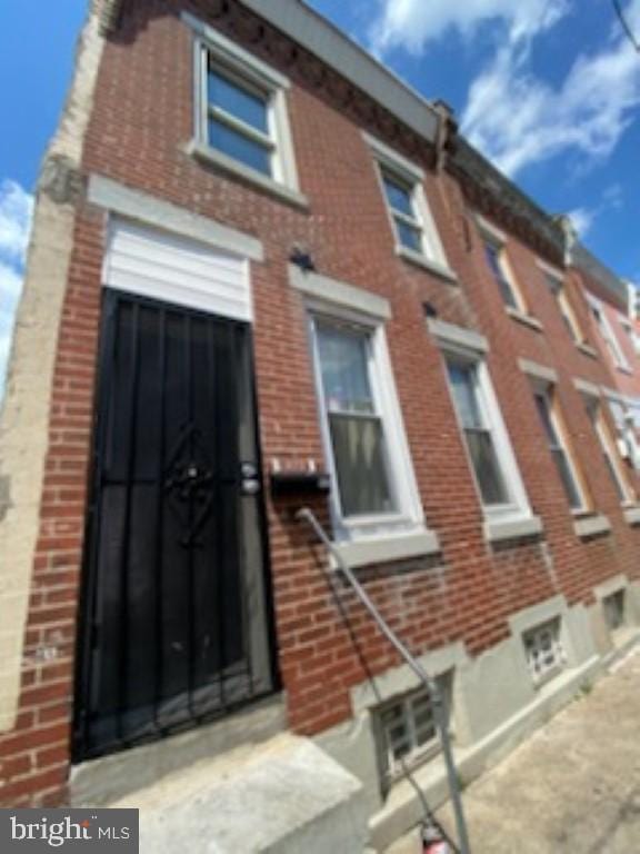 433 E Auburn St, Philadelphia, PA 19134 - view of property