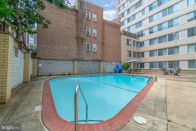 922 24th St NW Unit 313, Washington, DC 20037 - community pool with a patio