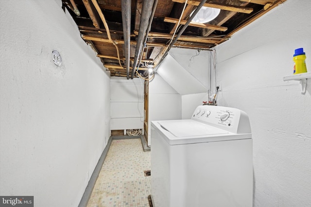 237 Roland Rd, Brookhaven, PA 19015 - laundry room featuring washer / clothes dryer