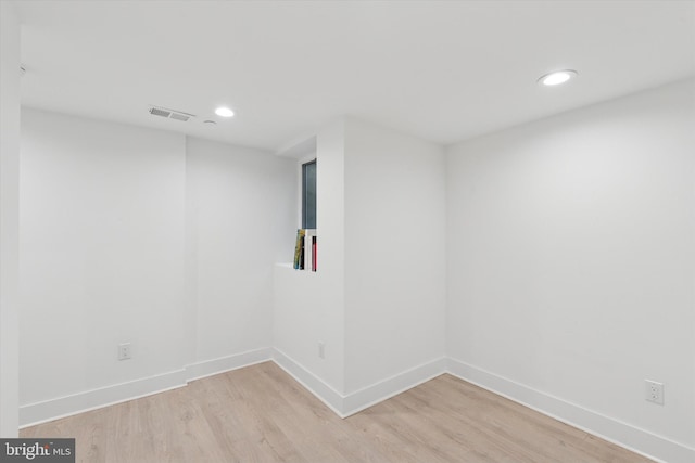 1325 N 17th St Unit A, Philadelphia, PA 19121 - empty room featuring light wood finished floors, recessed lighting, and baseboards