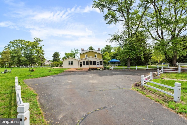522 Creek Rd, Moorestown, NJ 08057 - view of front facade featuring a chimney and driveway