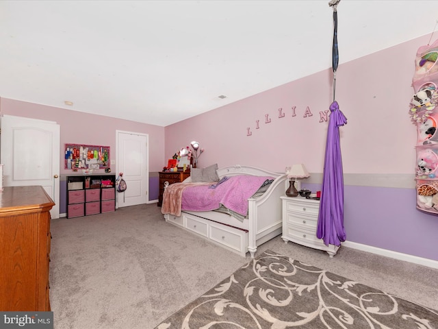 4 Jeffrey Ln, Brunswick, MD 21758 - carpeted bedroom featuring baseboards