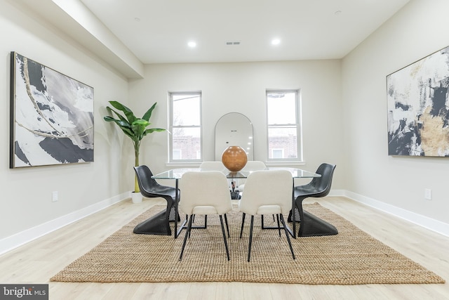 3221 Mercer St, Philadelphia, PA 19134 - dining area with wood finished floors, baseboards, and recessed lighting