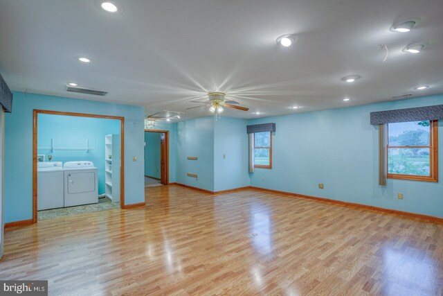 74 Connie Ln, Dover, DE 19901 - unfurnished living room with washing machine and clothes dryer, ceiling fan, baseboards, light wood-style floors, and recessed lighting