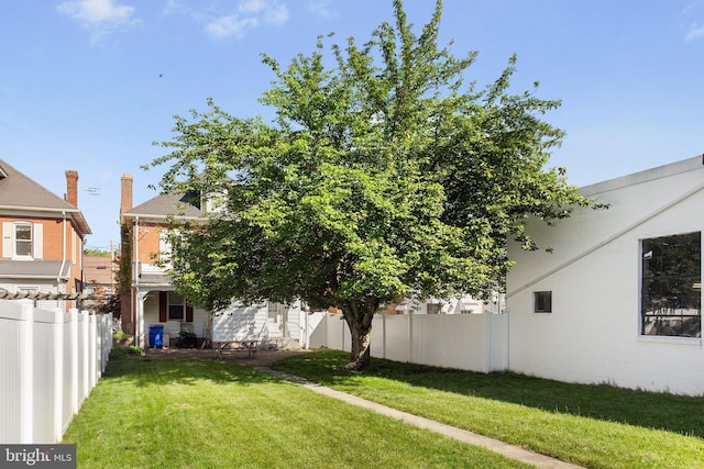 408 Frederick St, Hanover, PA 17331 - view of yard