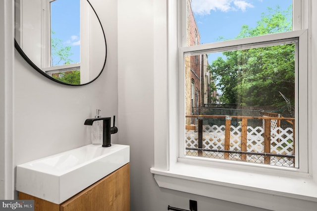 5113 W Thompson St, Philadelphia, PA 19131 - bathroom featuring vanity