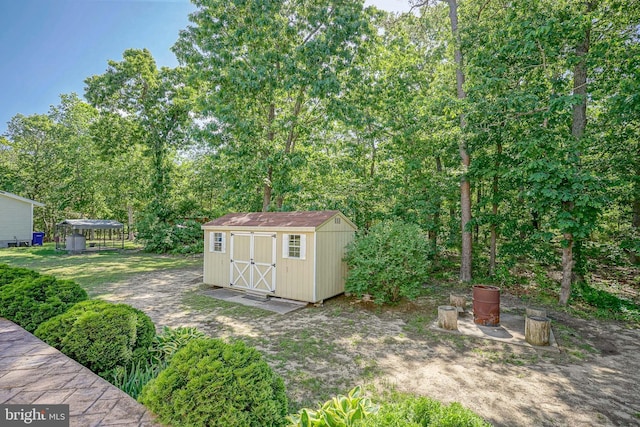 33 Laurel Rd, Millville, NJ 08332 - view of yard