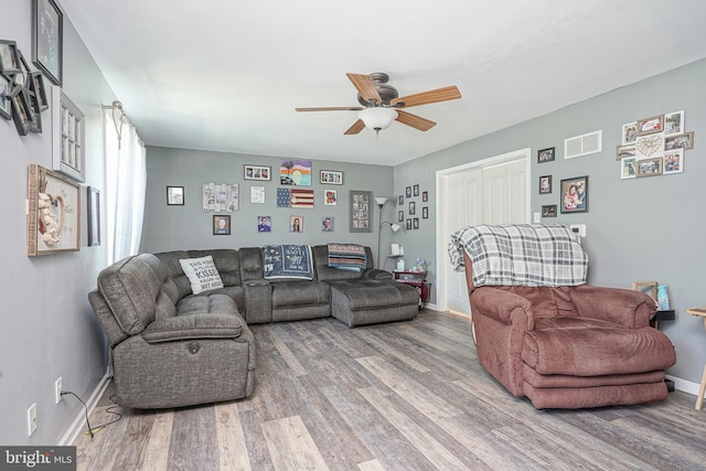 33 Laurel Rd, Millville, NJ 08332 - living room with a ceiling fan, wood finished floors, and baseboards