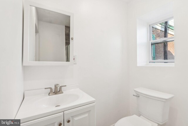 702 Main St, Darby, PA 19023 - bathroom with toilet and vanity