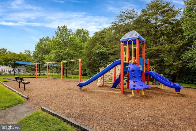 21850 Goldstone Ter, Sterling, VA 20164 - view of community play area