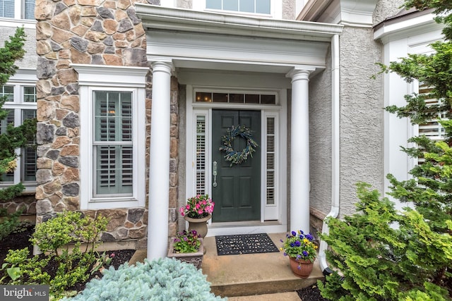 267 Goldenrod Dr, Upper Gwynedd, PA 19446 - entrance to property featuring stone siding