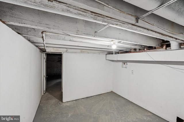 1611 N Cadwallader St, Philadelphia, PA 19122 - view of unfinished below grade area