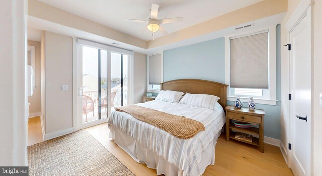 625 Bay Ave, Ocean City, NJ 08226 - bedroom featuring access to outside, light wood finished floors, baseboards, and a ceiling fan