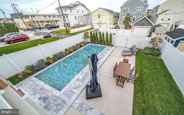 625 Bay Ave, Ocean City, NJ 08226 - view of swimming pool featuring a gate, a patio, and a residential view