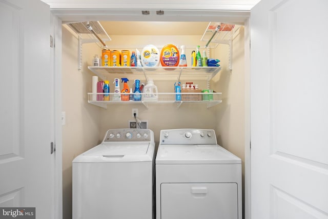 43008 Paris Gap Sq, Ashburn, VA 20148 - washroom with washing machine and dryer