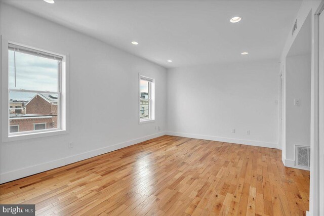 1014 N 4th St, Philadelphia, PA 19123 - spare room with light wood-style floors, baseboards, and recessed lighting