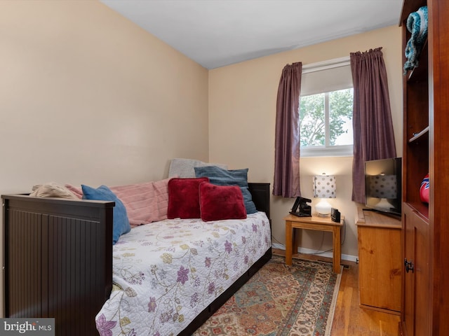 3357 Old Line Ave, Laurel, MD 20724 - bedroom featuring wood finished floors and baseboards