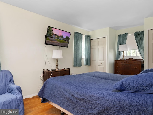 3357 Old Line Ave, Laurel, MD 20724 - bedroom featuring wood finished floors and baseboards