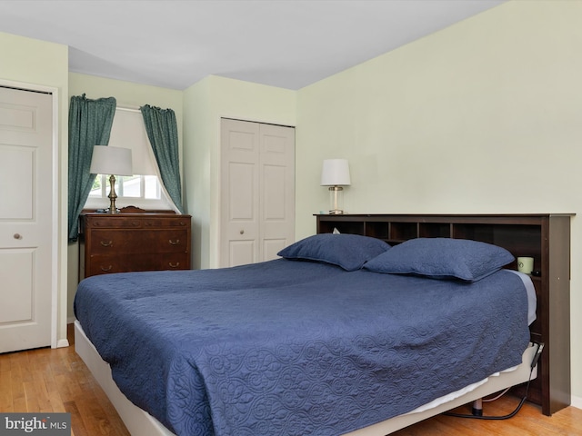 3357 Old Line Ave, Laurel, MD 20724 - bedroom with wood finished floors, a closet, and baseboards