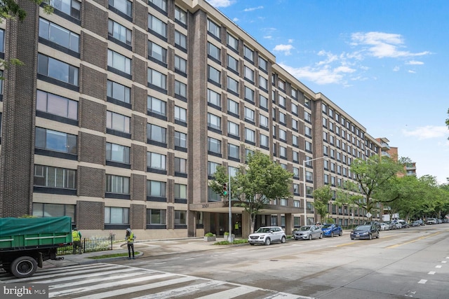 2501 Calvert St NW Unit 306, Washington, DC 20008 - view of apartment building / complex