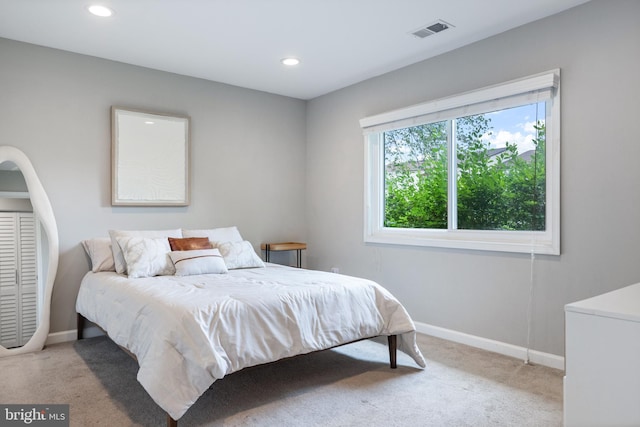 370 Juniper Ct, Herndon, VA 20170 - carpeted bedroom featuring baseboards and recessed lighting