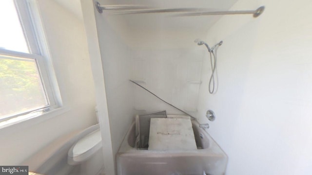 1500 Main St, Gilberton, PA 17934 - full bath featuring a shower and toilet
