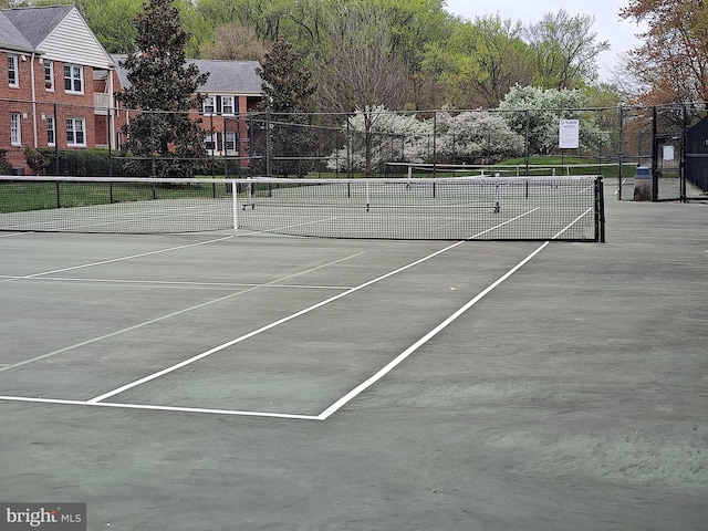 1413 Belle View Blvd Unit C1, Alexandria, VA 22307 - view of tennis court with fence