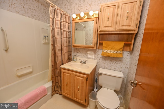 206-208 N 10th St, Oakland, MD 21550 - bathroom featuring toilet, shower / tub combo with curtain, vanity, and wallpapered walls