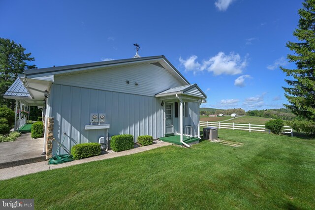 206-208 N 10th St, Oakland, MD 21550 - back of property with central AC unit
