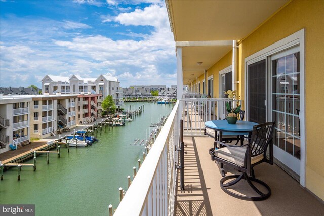301 14th St Unit 308/309, Ocean City, MD 21842 - balcony with a water view