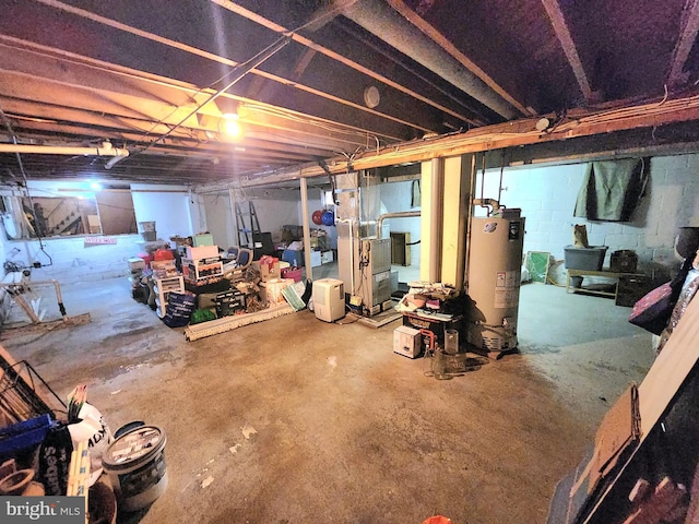 35 W Montrose St, Vineland, NJ 08360 - unfinished basement with gas water heater