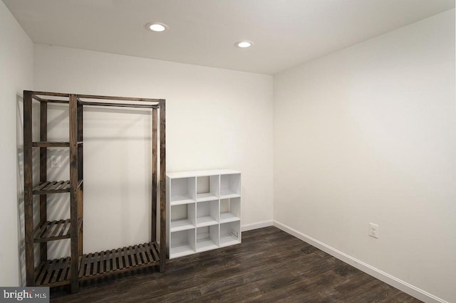 780 Cotswolde Quay Ct, Severna Park, MD 21146 - unfurnished bedroom featuring dark wood-type flooring, recessed lighting, and baseboards