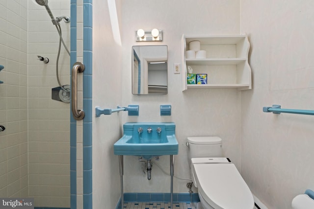6802 Nesbitt Pl, Mclean, VA 22101 - bathroom with toilet