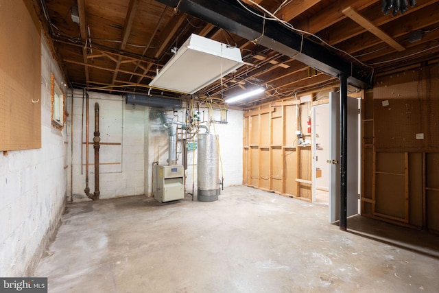 6802 Nesbitt Pl, Mclean, VA 22101 - unfinished below grade area featuring gas water heater and a heating unit