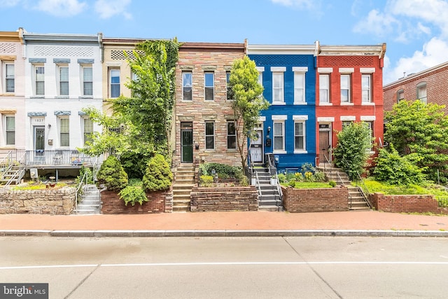 1823 4th St NW, Washington, DC 20001 - view of property with stairs
