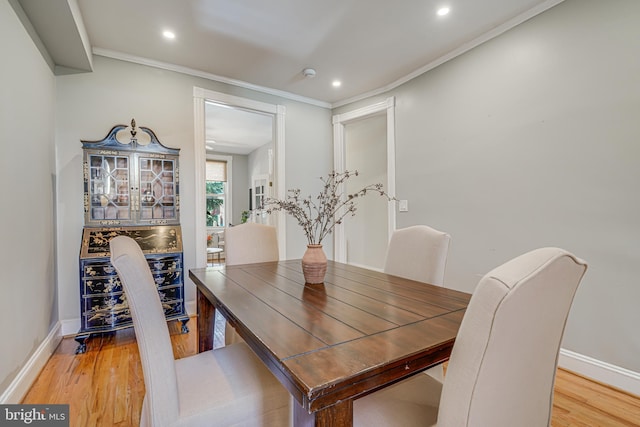 1823 4th St NW, Washington, DC 20001 - dining area featuring light wood-type flooring, ornamental molding, recessed lighting, and baseboards