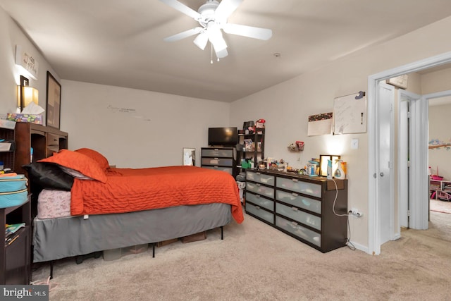 bedroom with carpet flooring and ceiling fan